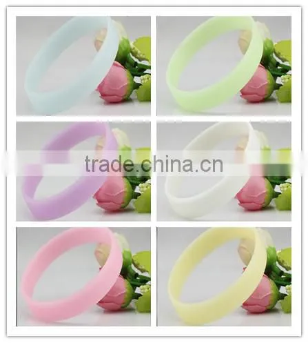 bio energy cheap silicon wristband / debossed silicone wristband
