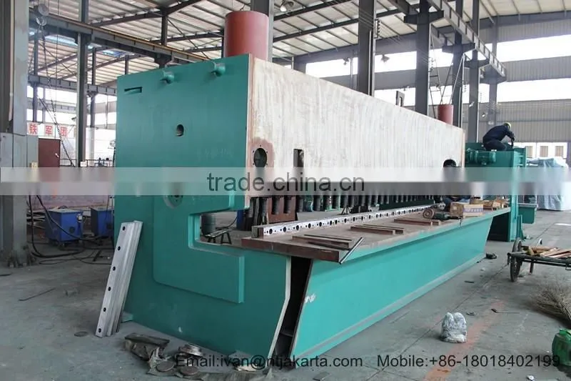 2015 Hot sale QC11Y-12*2500 Hydraulic guillotine shear ,cutting machine forming machine
