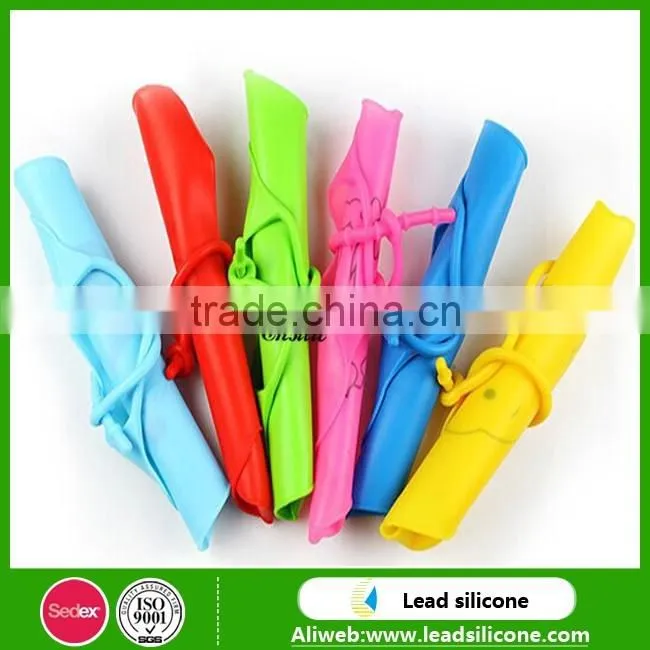 Waterproof Cartoon Silicone Baby Bibs, Lovely Silicone Baby Bibs For Kids