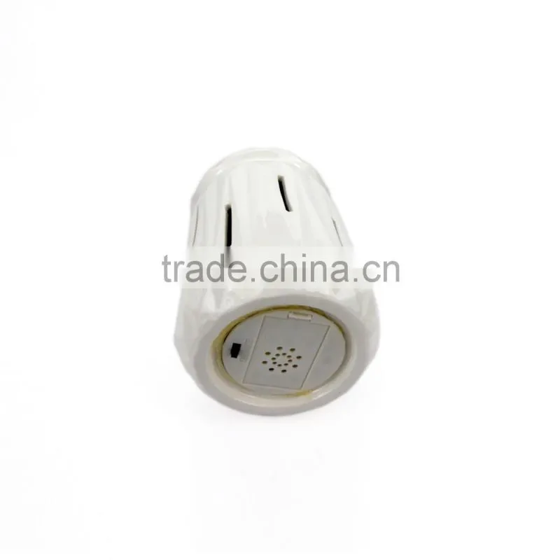 Eco-Friendly Elegant White Ceramic Table Top Hanging Led Lighting Lanterns,Ceramic Hollow DesignTealight Candle Lanterns