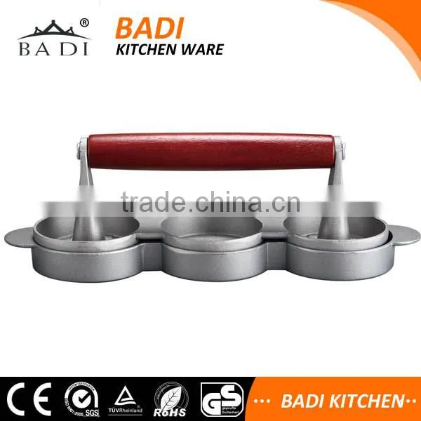 3 section wood handle aluminum burger maker with wax disc paper