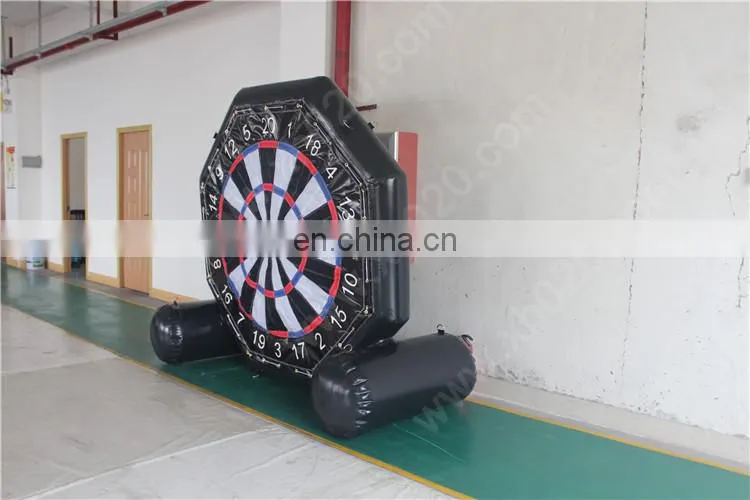 Easy to move kids hand game board air tight inflatable mega dart game
