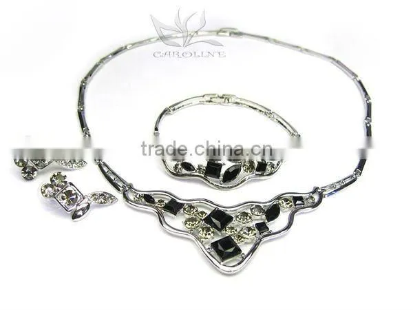 Fashion Design artificial necklace sets