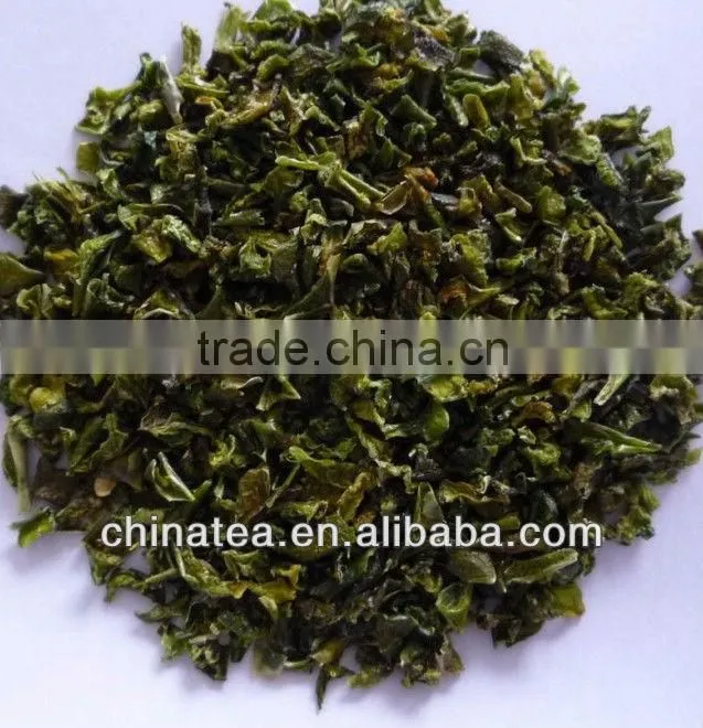 Dried red bell pepper granules