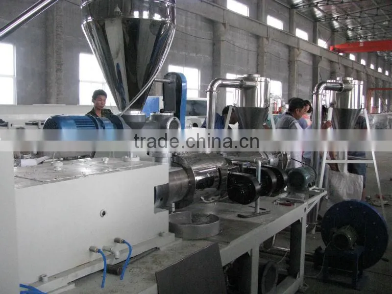 2013 new design well performance pvc granule making machine