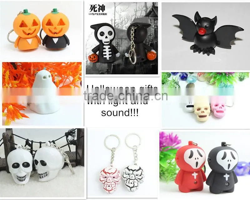 Custom plastic skull Led light Keychain