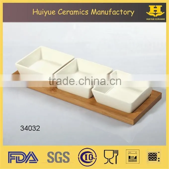 Snack dish set with bamboo base, porcelain dish set