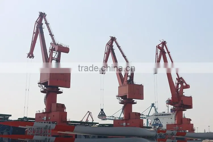 Reliability pedestal lifting low price port crane