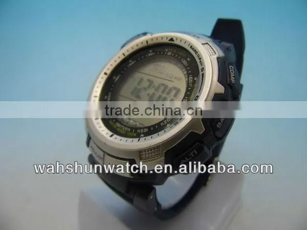 2013 Hotsale New Geneva Large Face Wrist Watch Quartz Watch Japan Movt Fashion Wrist Watches