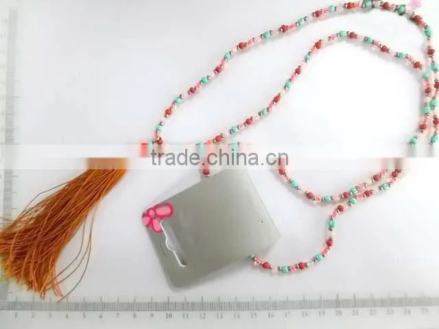 Charming beaded chain pendant statement necklace