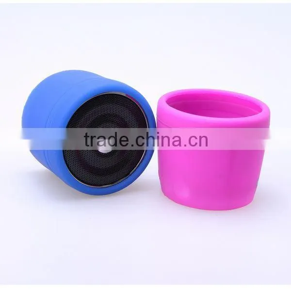 customized waterproof bluetooth speaker ,sucker silicone mini bluetooth speaker,wireless silicone bluetooth speaker