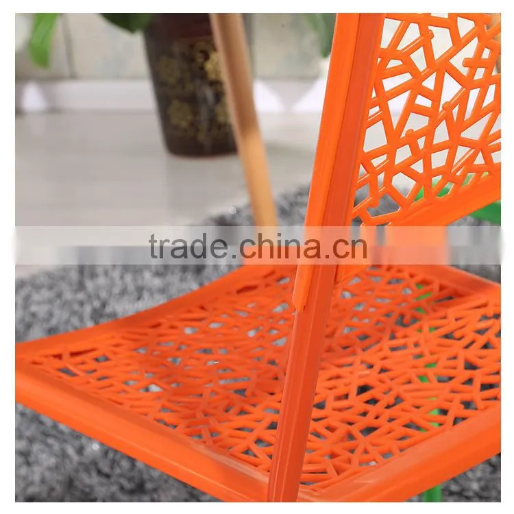 Plastic dining chairs with metal legs
