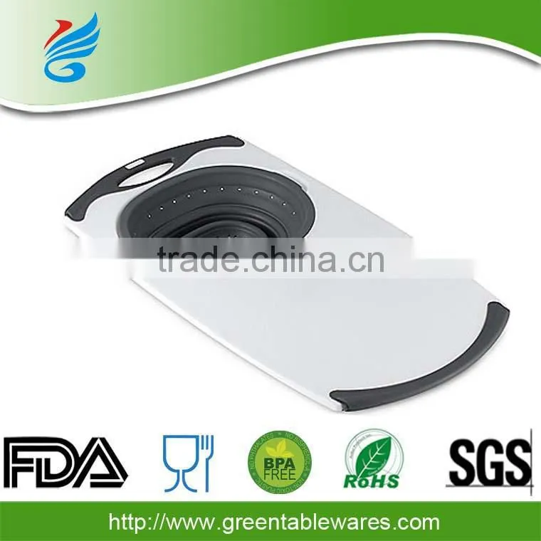 New Product Plastic Cutting Board with Collapsible Silicone Basket