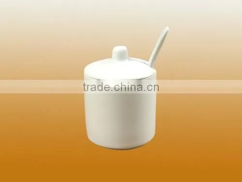 Factory wholesale porcelain kitchenware jar canister , Ceramic Sugar Pot with spoon