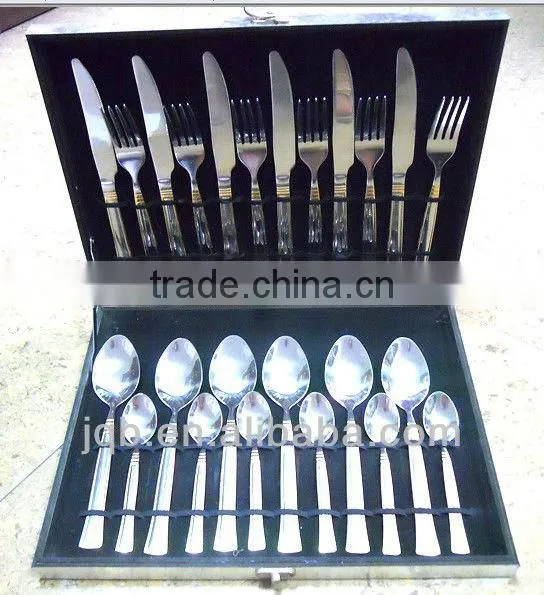 100% high quality low price 24pcs stainless steel cutlery set