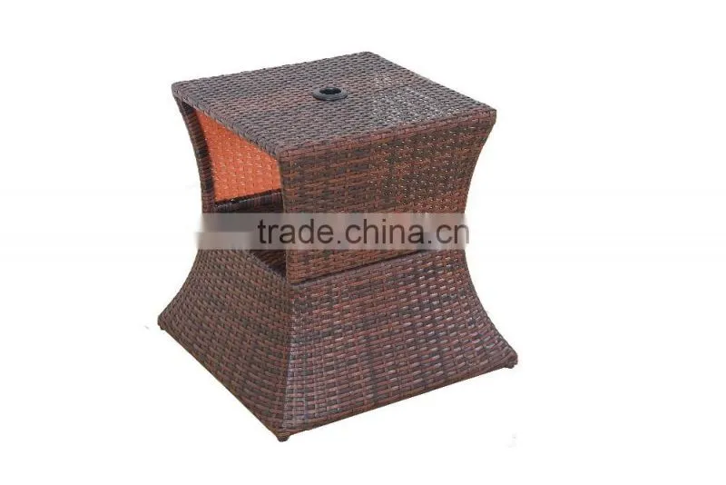 2016 new round umbrella stand rattan table