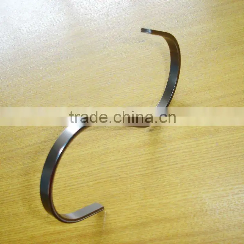 FM-65 Matt black S shape metal hook