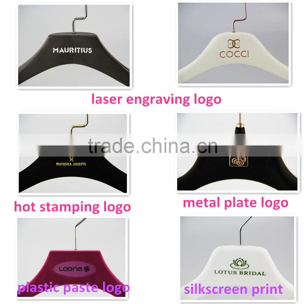luxury customized wooden clothes hanger with bar for suits in large shoulder