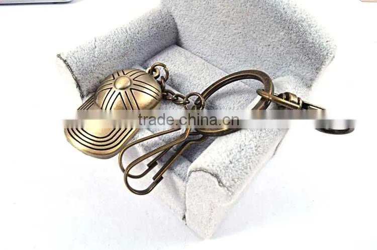 alloy keychain for boyfriend girlfriend gift hat fashion keychain