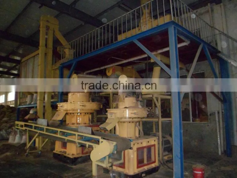 XGJ560 wood biomass rice husk pellet making machine