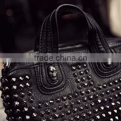 Fashion high quality promotional cute phone dry pouch