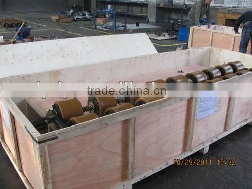 Vertical pipe lifting equipment