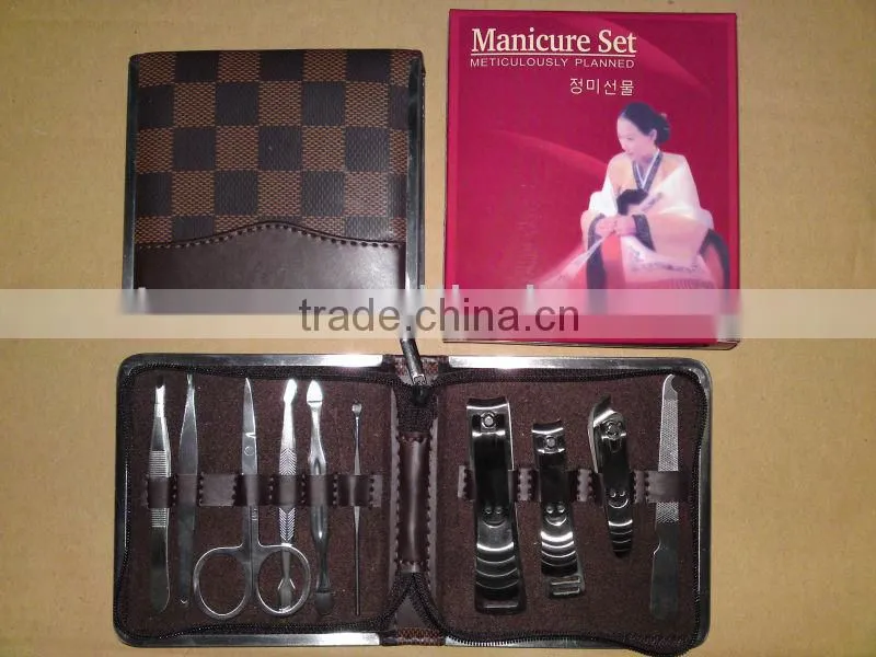 MRT-019 11pcs PU bag with colored box stainless steel promotional manicure set