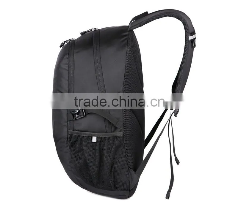 2016 OEM manufacturer lightweight outdoor backpack bag for laptop