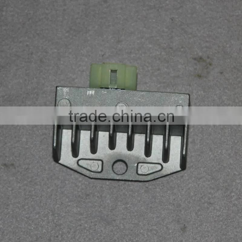 SCL-2013060500 motorcycle voltage regulator rectifier for CBF150 parts