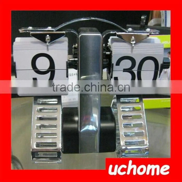 UCHOME Robot Shaped Metal Digital Auto Flip Page Clock Desktop Decorative Clock