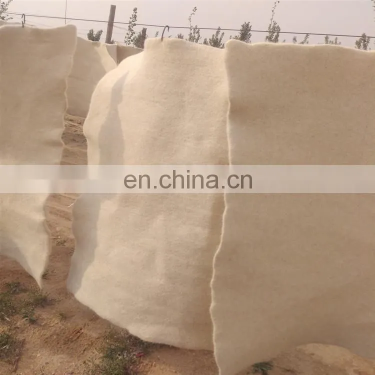 Sound absorbing wool felt