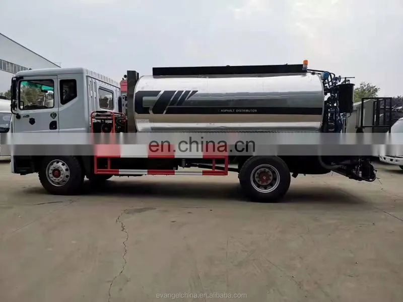 4x2 Left hand drive Dongfeng Euro5 180HP 7m3 asphalt distributor trucks for sale