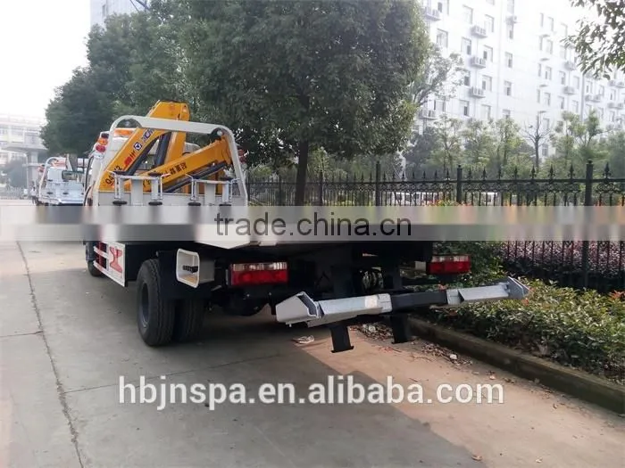 New product Flatbed Wrecker truck With crane 4 ton