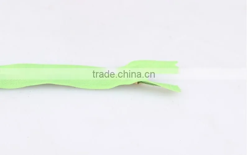 3# nylon auto-lock slider close-end zipper