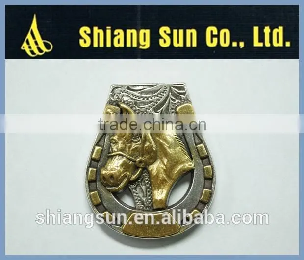 logo belt buckle