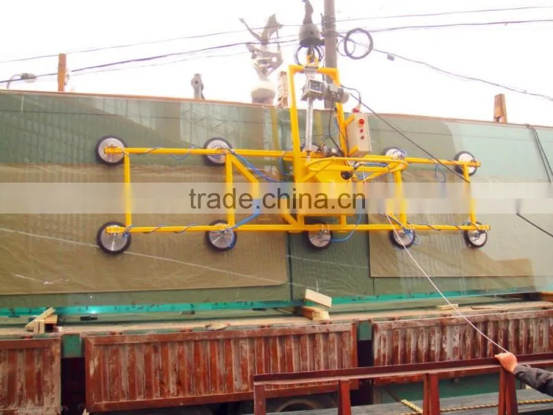 Tilting vacuum lifter with DC power