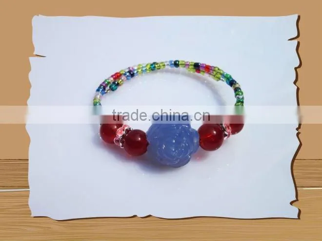 Hot !! New uv bead and glow bead bracelet from china