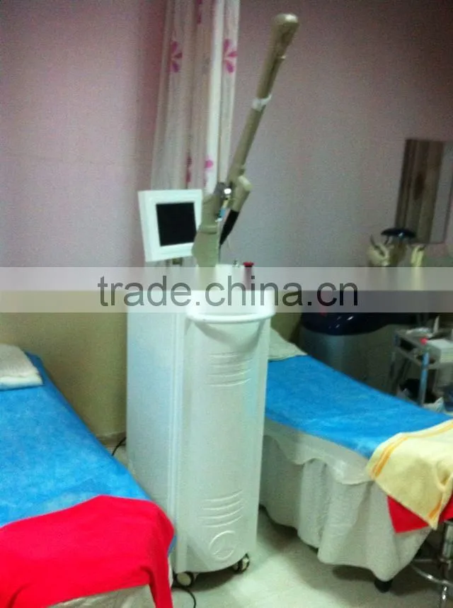 Fractional CO2 laser RF metal tube skin rejuvenation / scar removal