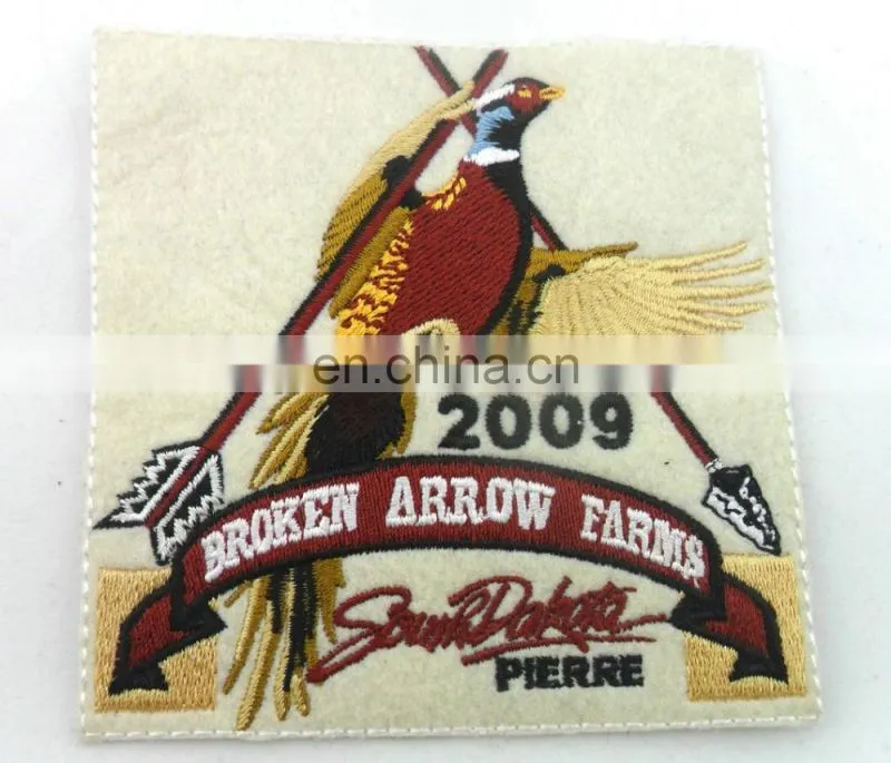 custom felt and polyester embroidered patches for wholesale