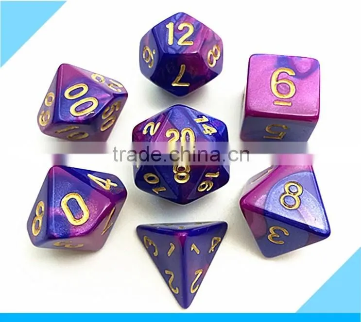 High quality polyhedral dice with mixing colour effect