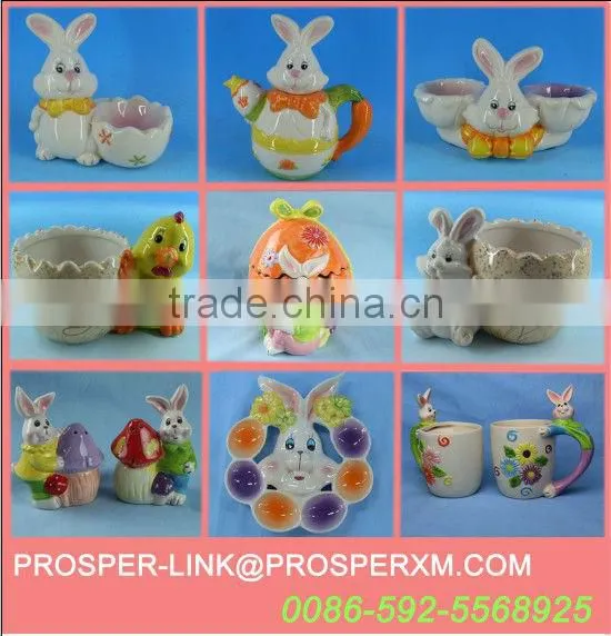 ceramic easter salt and pepper shaker