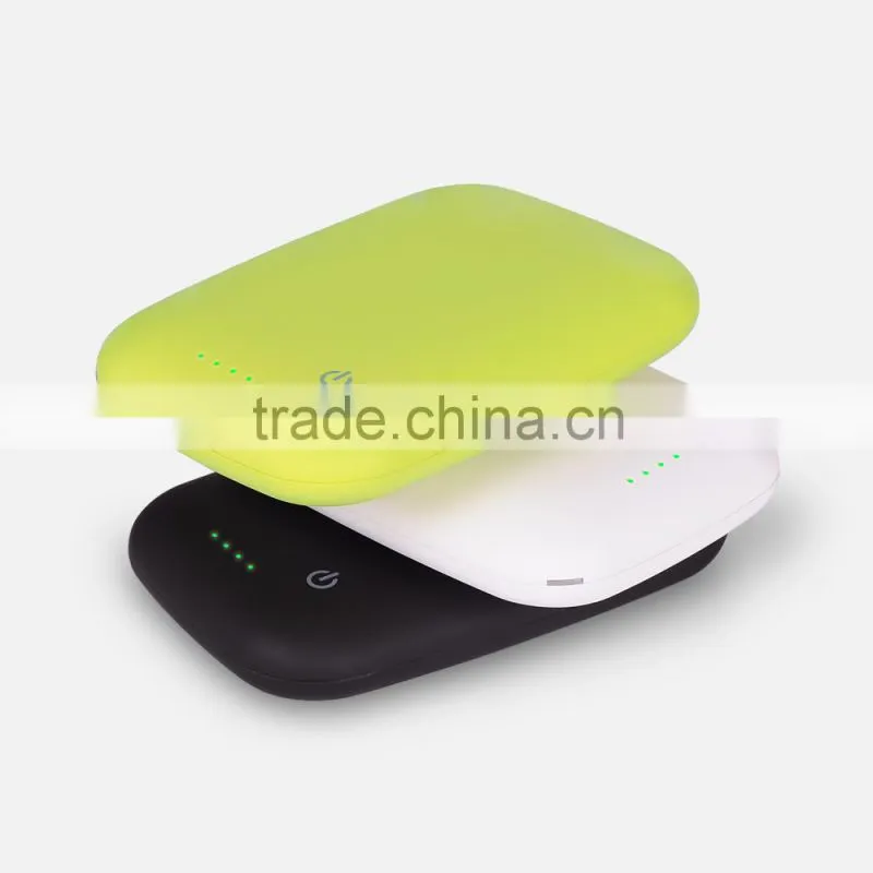 Factory supply directly CE,RoHS,FCC Approved Qiwireless mobile phone charger ,OEM quick deliver power sockets for Iphone Samsung