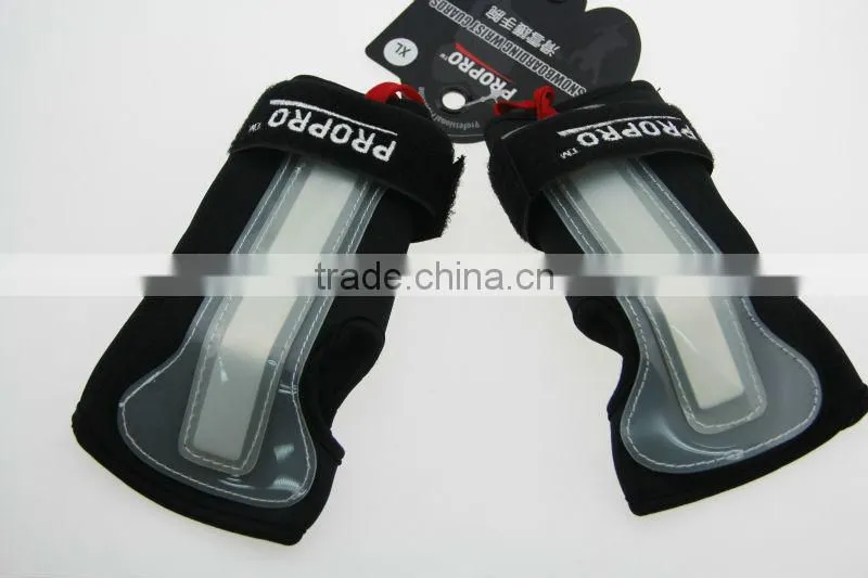 Impact Resistance Wrist Guards For Snowboarding,Skate,Roller Hand Safety Protection