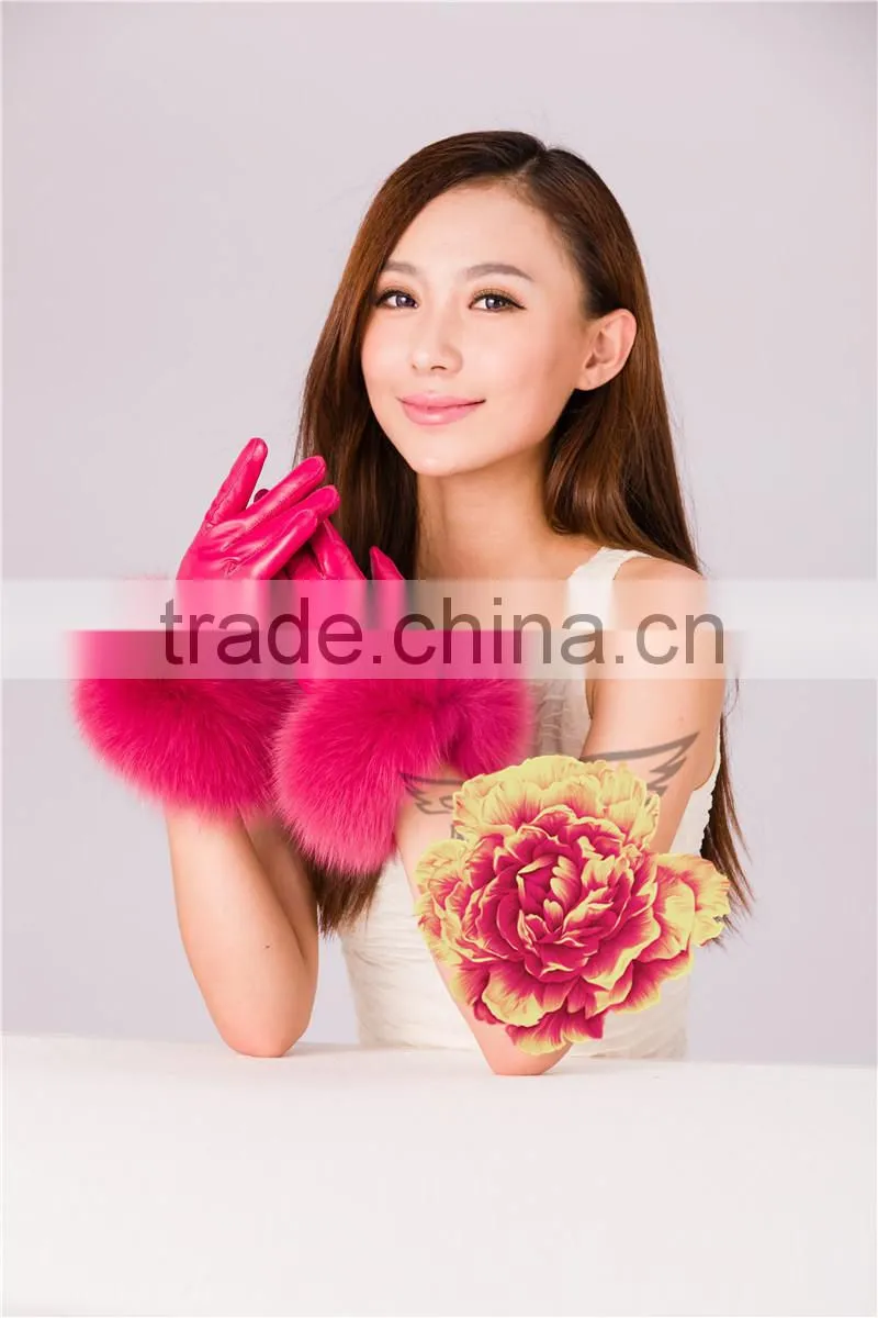 Awesome Design Custom Made Suede Leather Gloves With Best Fox Hair Fur Cuffs