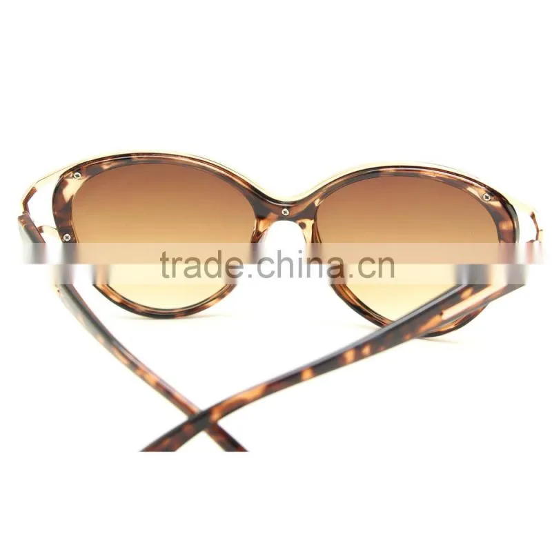 2016 wholesale promo Fashion cat eye Sunglasses