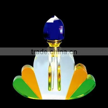 2016 Charming and colorful crystal perfume bottle