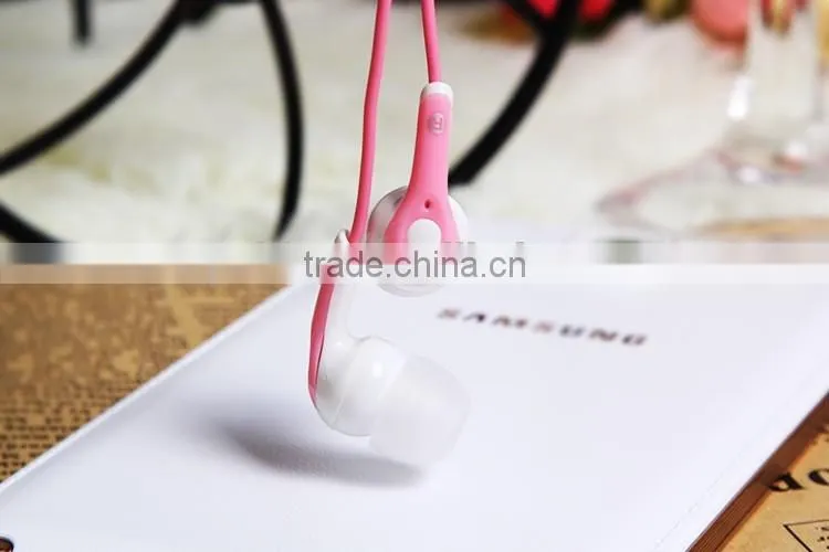 Wholesale universal headset wired in-ear headset cheap sell