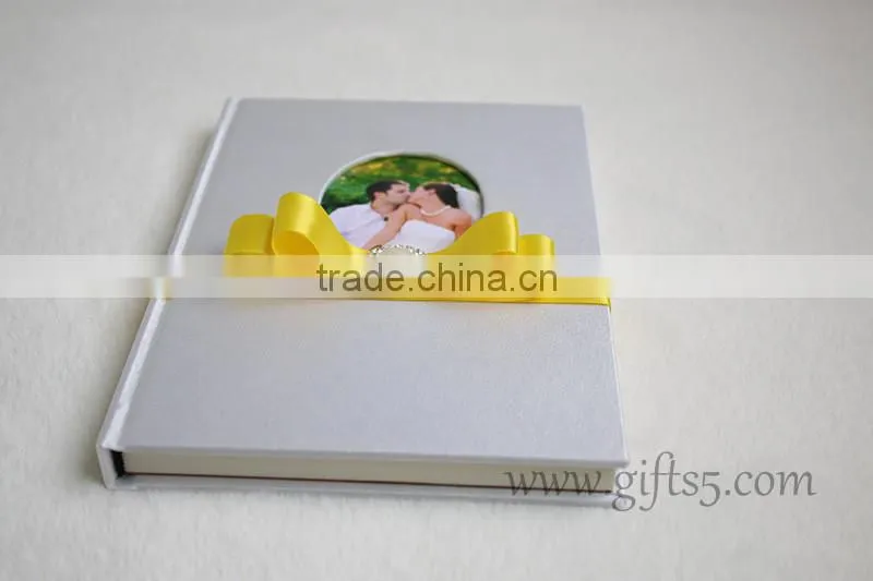 Elegant Romatic Wedding Guest Book
