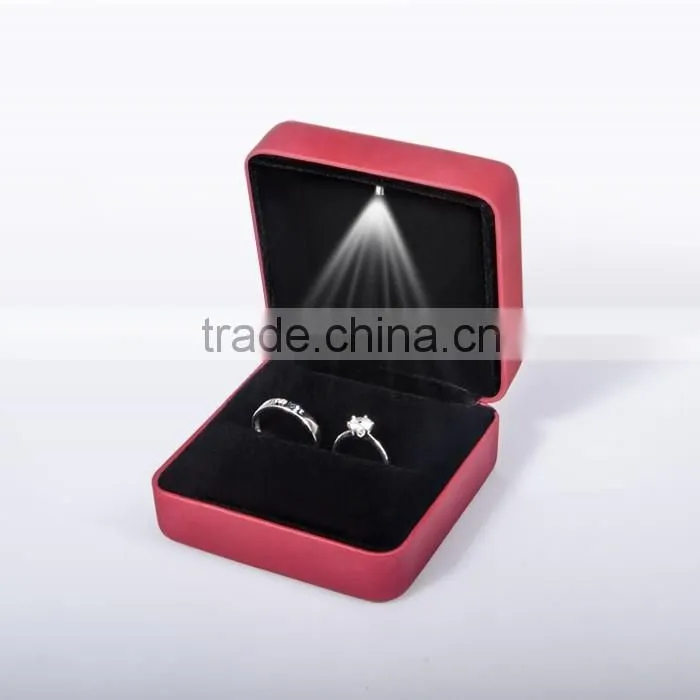 Wholesale High quality ring box with PU leather LED light