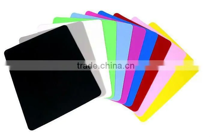 Low Price Silicone Mouse Pad in Rich Colors